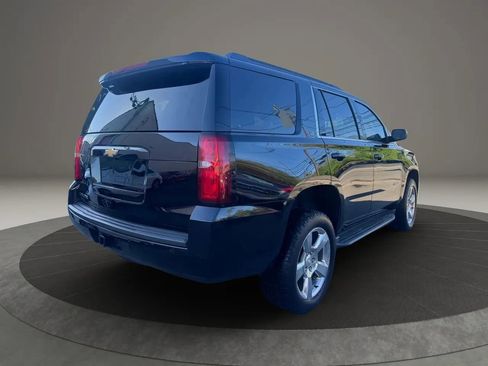 Used 2017 Chevrolet Tahoe LT image 5
