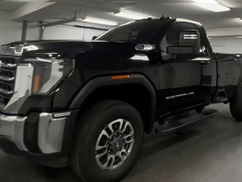 Certified 2025 GMC Sierra 3500 SLE w/ SLE Convenience Package AWD/4WD image 4