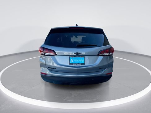 Used 2024 Chevrolet Equinox LS w/ LS Convenience Package image 7