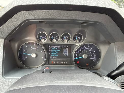 Used 2016 Ford F250 XLT w/ XLT Value Package image 17