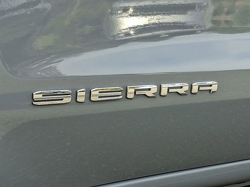 Used 2025 GMC Sierra 1500 Pro w/ Pro Value Package image 29