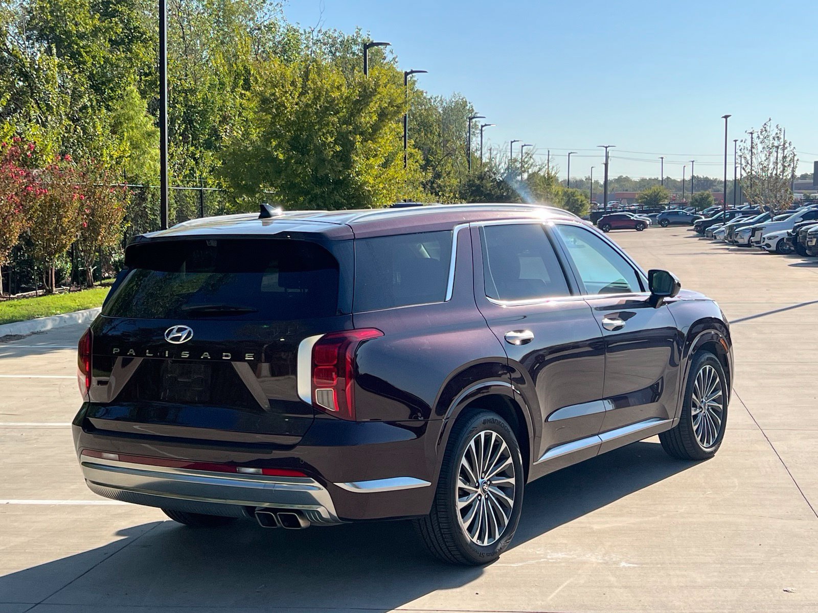 Used 2023 Hyundai Palisade Calligraphy w/ Cargo Package FWD image 12