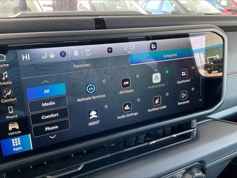 Used 2025 Jeep Wrangler Rubicon w/ Convenience Group image 31