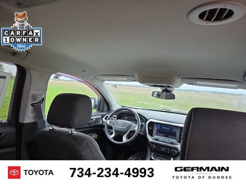 Used 2023 GMC Acadia SLE w/ Driver Convenience Package image 18