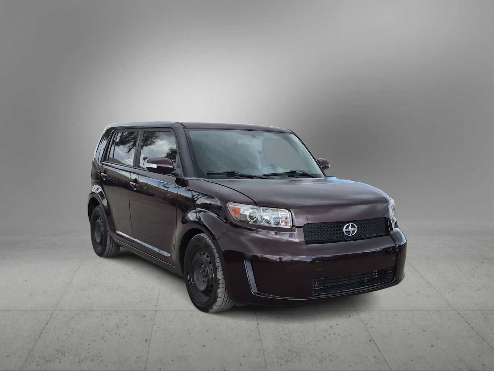Used 2008 Scion xB FWD image 2