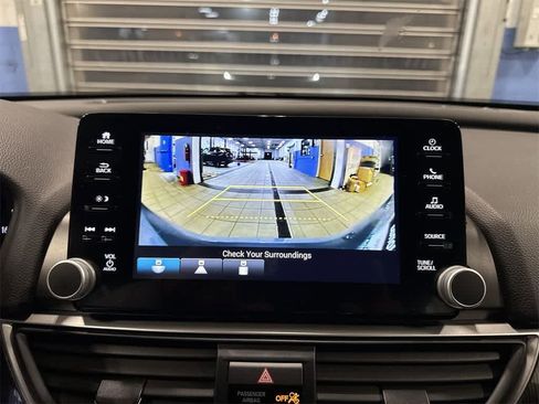 Used 2022 Honda Accord Sport image 24