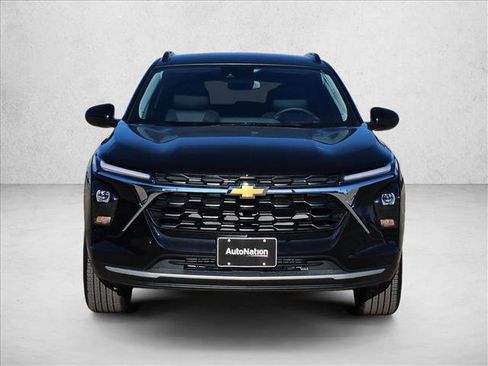 New 2026 Chevrolet Trax LT w/ LT Convenience Package image 6