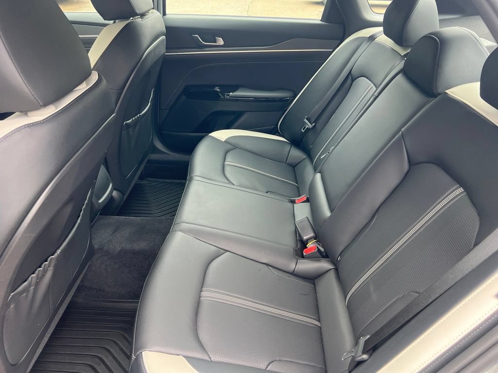 Certified 2025 Kia K5 GT-Line AWD/4WD image 8