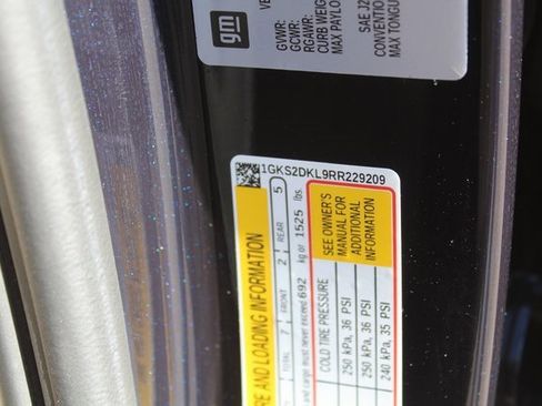 Used 2024 GMC Yukon Denali image 49