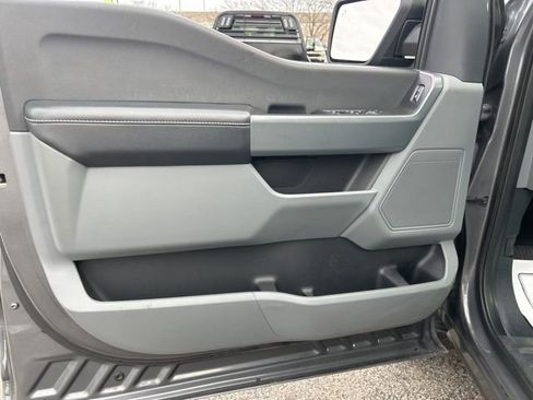 Used 2023 Ford F150 XLT AWD/4WD image 11