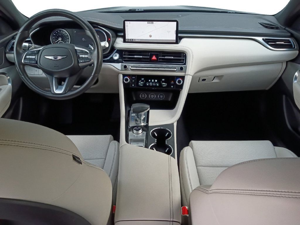 Used 2025 Genesis G70 2.5T RWD image 20