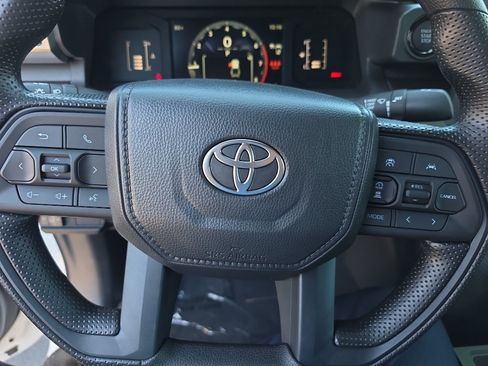 New 2026 Toyota Tacoma SR5 AWD/4WD image 24