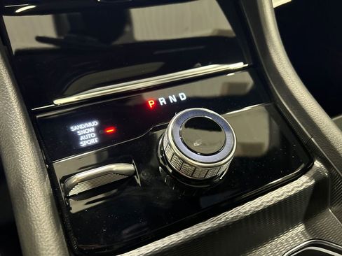 New 2026 Jeep Grand Cherokee Altitude AWD/4WD image 26