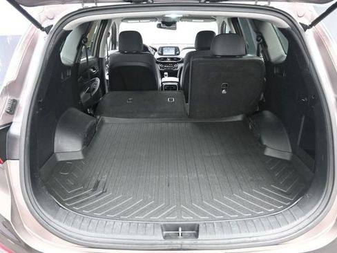 Used 2019 Hyundai Santa Fe SE AWD/4WD image 23