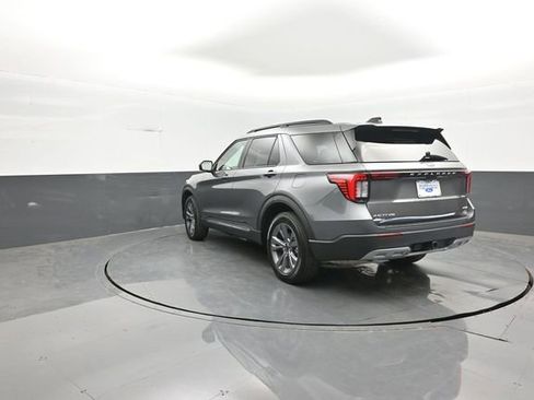 Certified 2025 Ford Explorer Active w/ Active Comfort Package AWD/4WD image 5