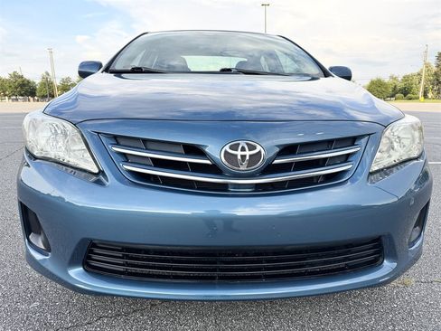 Used 2013 Toyota Corolla LE FWD image 33