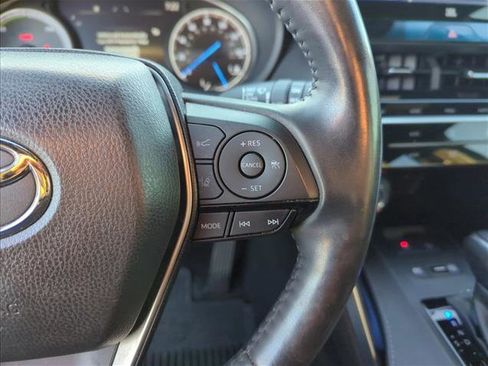 Used 2021 Toyota Venza Limited w/ Advanced Technology Package image 15