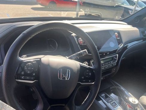 Used 2023 Honda Passport Elite image 10
