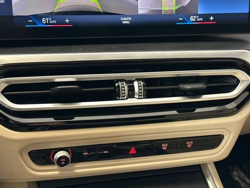 Certified 2023 BMW i4 eDrive40 RWD image 32