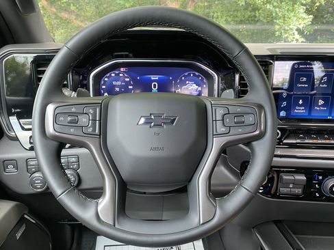 Used 2026 Chevrolet Silverado 1500 ZR2 AWD/4WD image 19