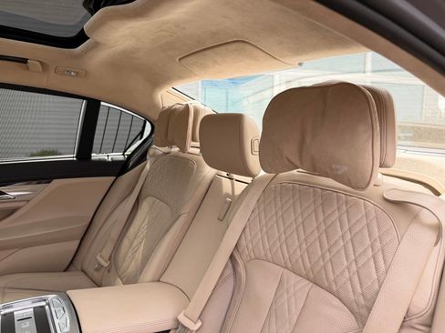 Used 2016 BMW 750i xDrive AWD/4WD image 37