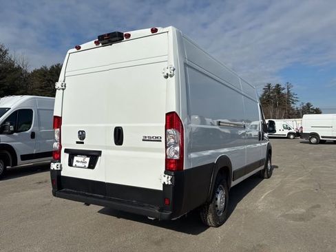 Used 2023 RAM ProMaster 3500 w/ Driver Convenience Group FWD image 8