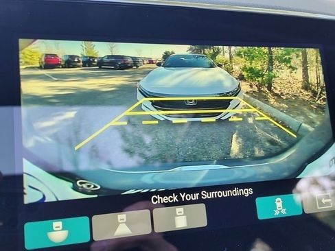 Used 2023 Honda Passport TrailSport image 19