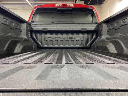 Certified 2024 GMC Canyon Denali image 16