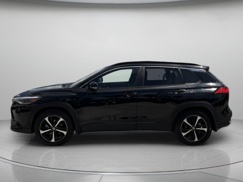 Used 2024 Toyota Corolla Cross AWD Hybrid w/ Convenience Package image 5