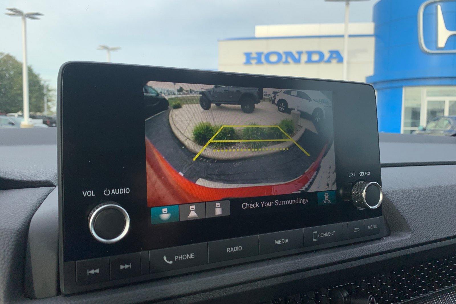 Certified 2025 Honda CR-V Sport image 24