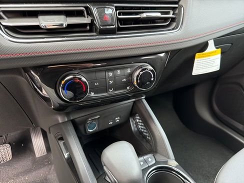 New 2026 Chevrolet TrailBlazer RS w/ Driver Confidence Package FWD image 25