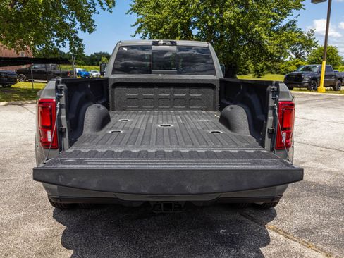 New 2026 RAM 3500 Limited AWD/4WD image 40
