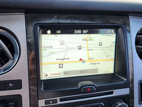 Used 2016 Ford Expedition Limited w/ Equipment Group 301A image 17