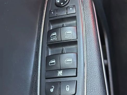 Used 2020 Dodge Charger SXT w/ Leather Interior Group image 21