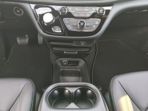 New 2026 Chrysler Pacifica Select w/ S Appearance Package FWD image 23