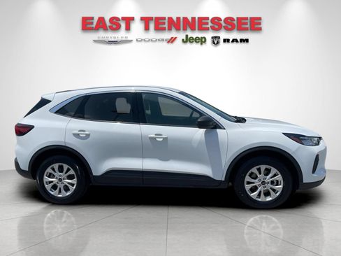 Used 2024 Ford Escape Active FWD image 2