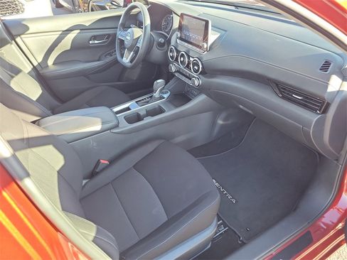 Used 2024 Nissan Sentra SV image 17