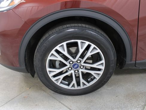 Used 2021 Ford Escape SEL image 36