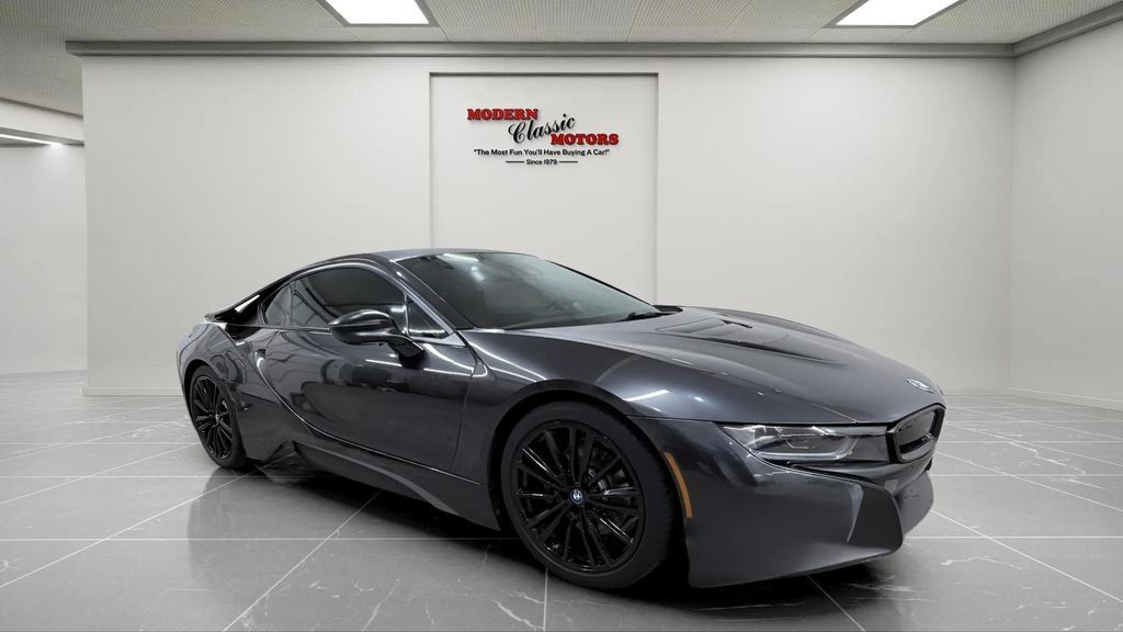 Used 2019 BMW i8 Coupe AWD/4WD image 1
