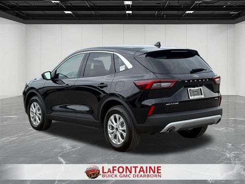 Used 2024 Ford Escape Active AWD/4WD image 5