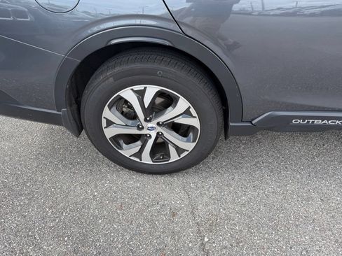 Used 2021 Subaru Outback Limited XT AWD/4WD image 6