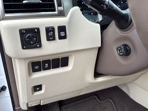 Used 2018 Lexus GX 460 Premium AWD/4WD image 20