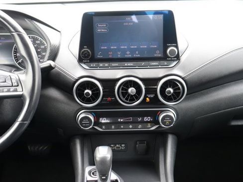 Used 2020 Nissan Sentra SV w/ Electronics Package FWD image 16