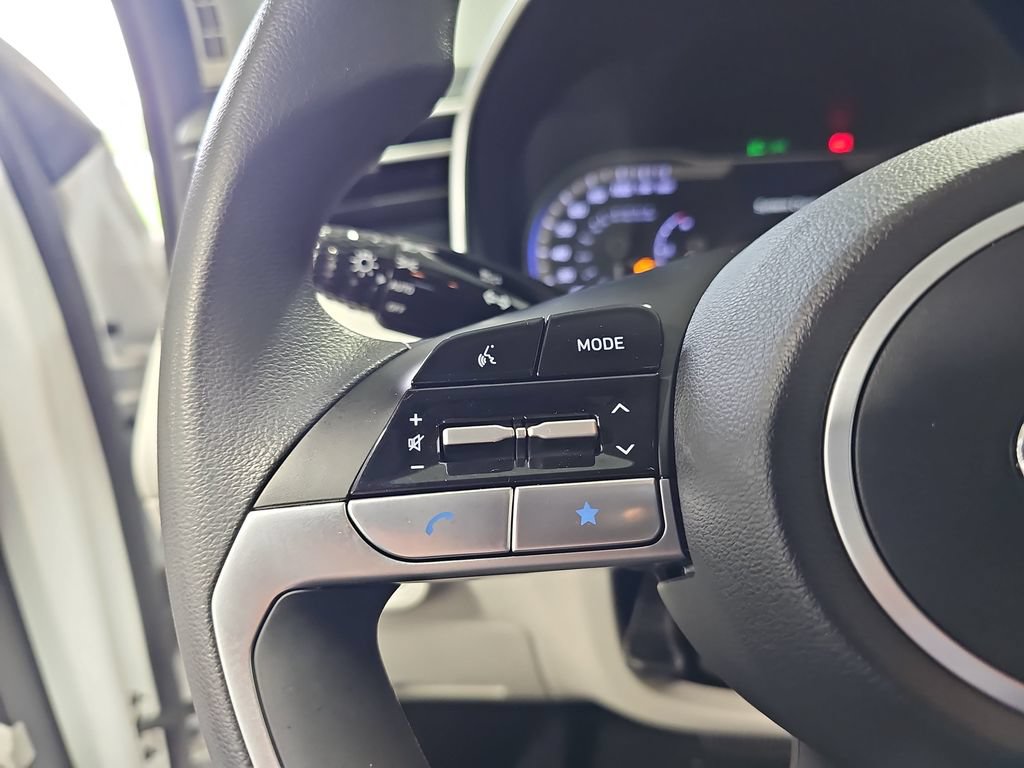 Certified 2024 Hyundai Tucson SEL AWD/4WD image 17