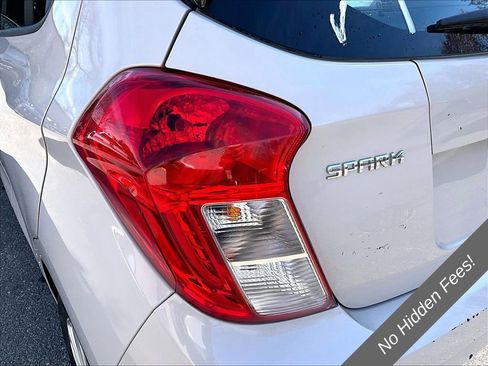 Used 2018 Chevrolet Spark LT FWD image 28