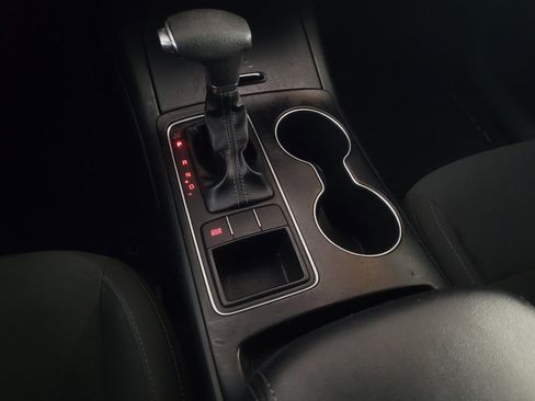 Used 2019 Kia Sorento FWD image 26