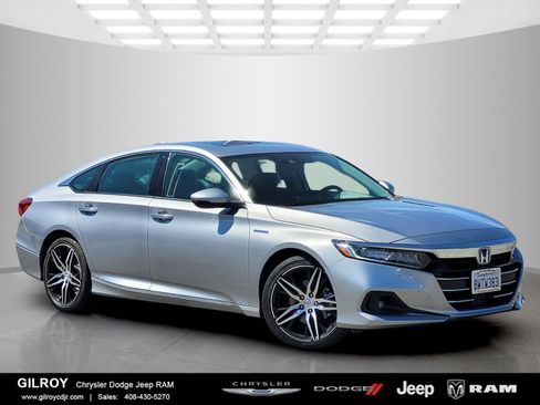 Used 2021 Honda Accord Touring image 1