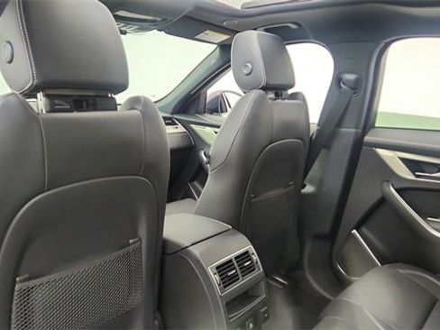 Used 2025 Jaguar F-PACE R-Dynamic S image 30