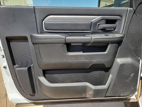 New 2026 RAM 3500 Tradesman AWD/4WD image 10