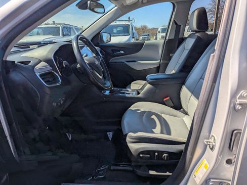 Used 2018 Chevrolet Equinox Premier image 24